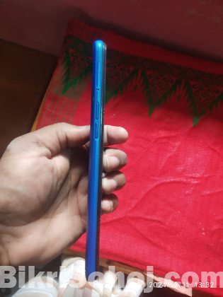 Realme c3